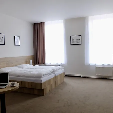 Pensión Stará Pošta 3*